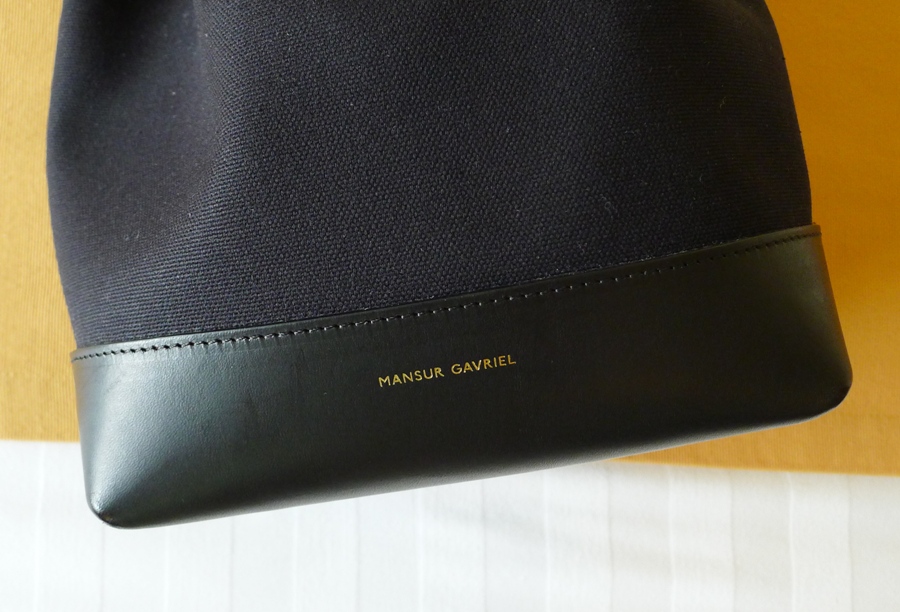 Luxury Handbags Under $1000  Episode 4: Mansur Gavriel Mini Bucket Bag  Review 