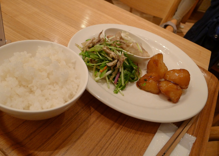 AJ's lunch: Mahi-Mahi Fish, Salad and Sweet Potatoes